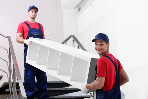 Family home moving service for Streatham residents