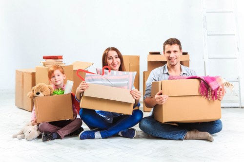 Streatham removals team preparing a transparent moving quote
