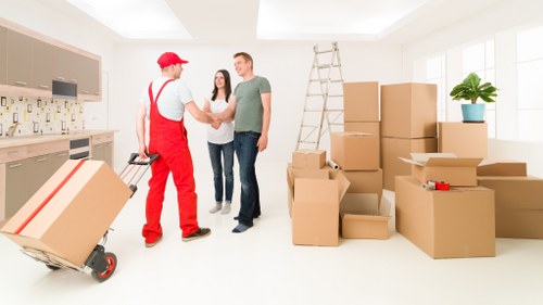 Local removal van transport for homes and businesses in Streatham