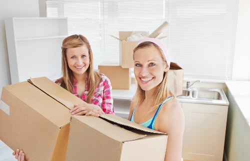 Family home and office relocation service in Streatham